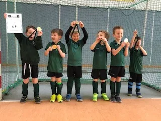 Hallenabschlussturnier der Hockey-Minis