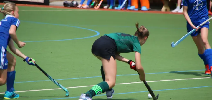 2. Spieltag Mädchen A RL gegen den RHTC Leverkusen endet 6:0