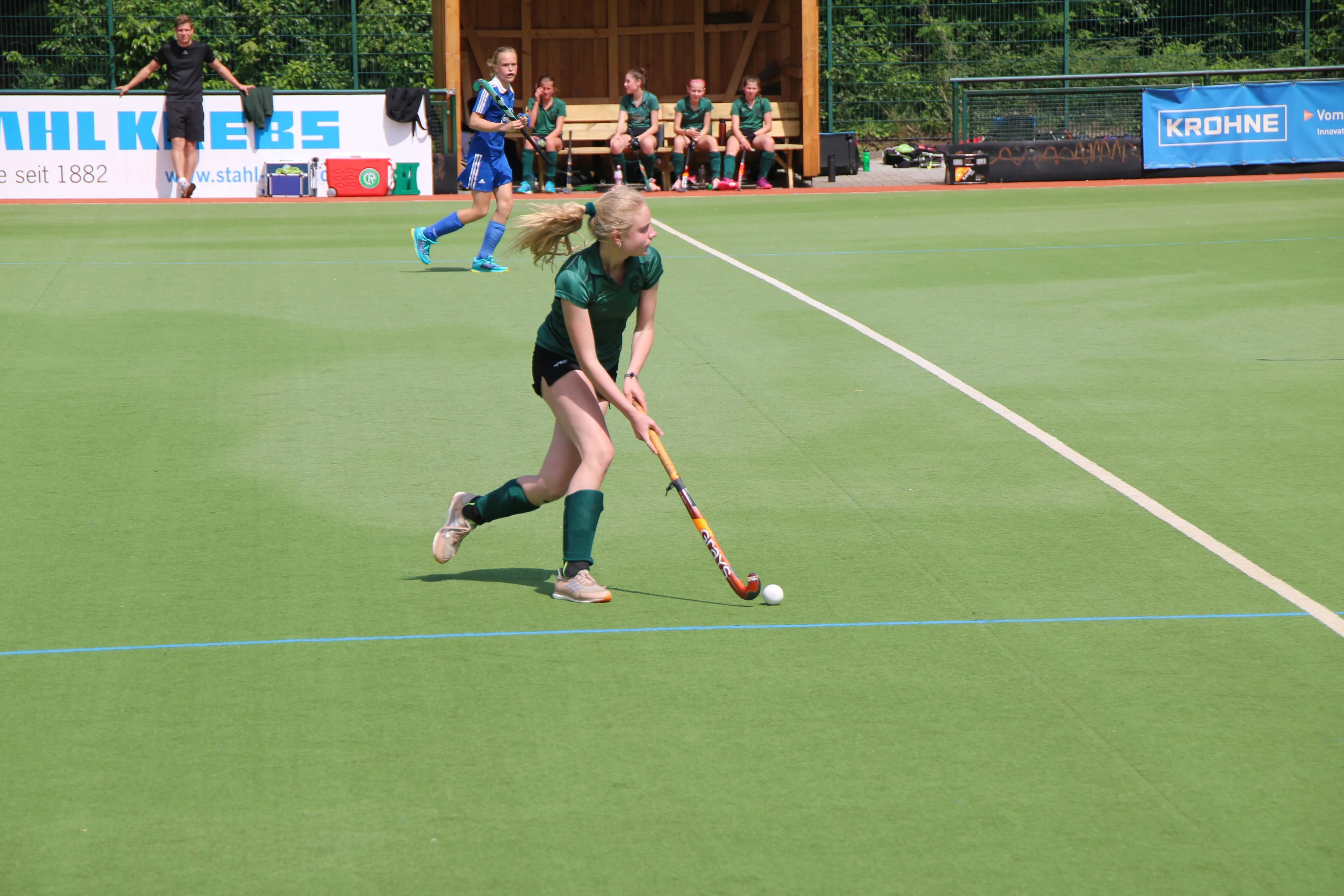 2. Spieltag Mädchen A RL gegen den RHTC Leverkusen endet 6:0