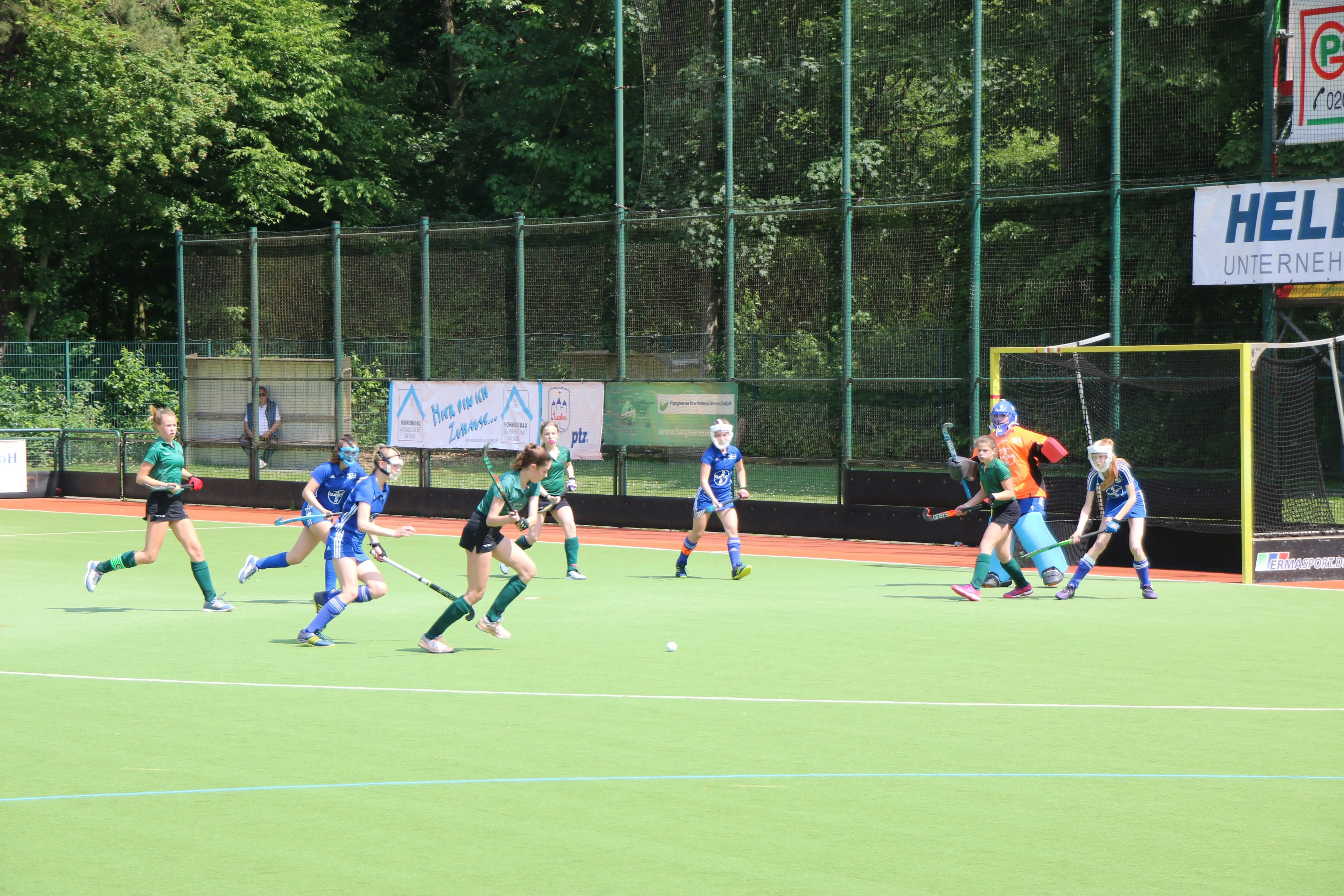 2. Spieltag Mädchen A RL gegen den RHTC Leverkusen endet 6:0