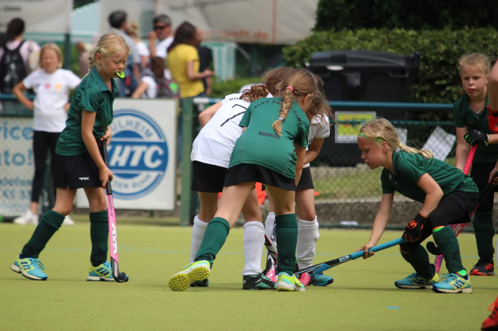 Mädchen D: 5. Platz beim KHTC Pfingstturnier in Mülheim
