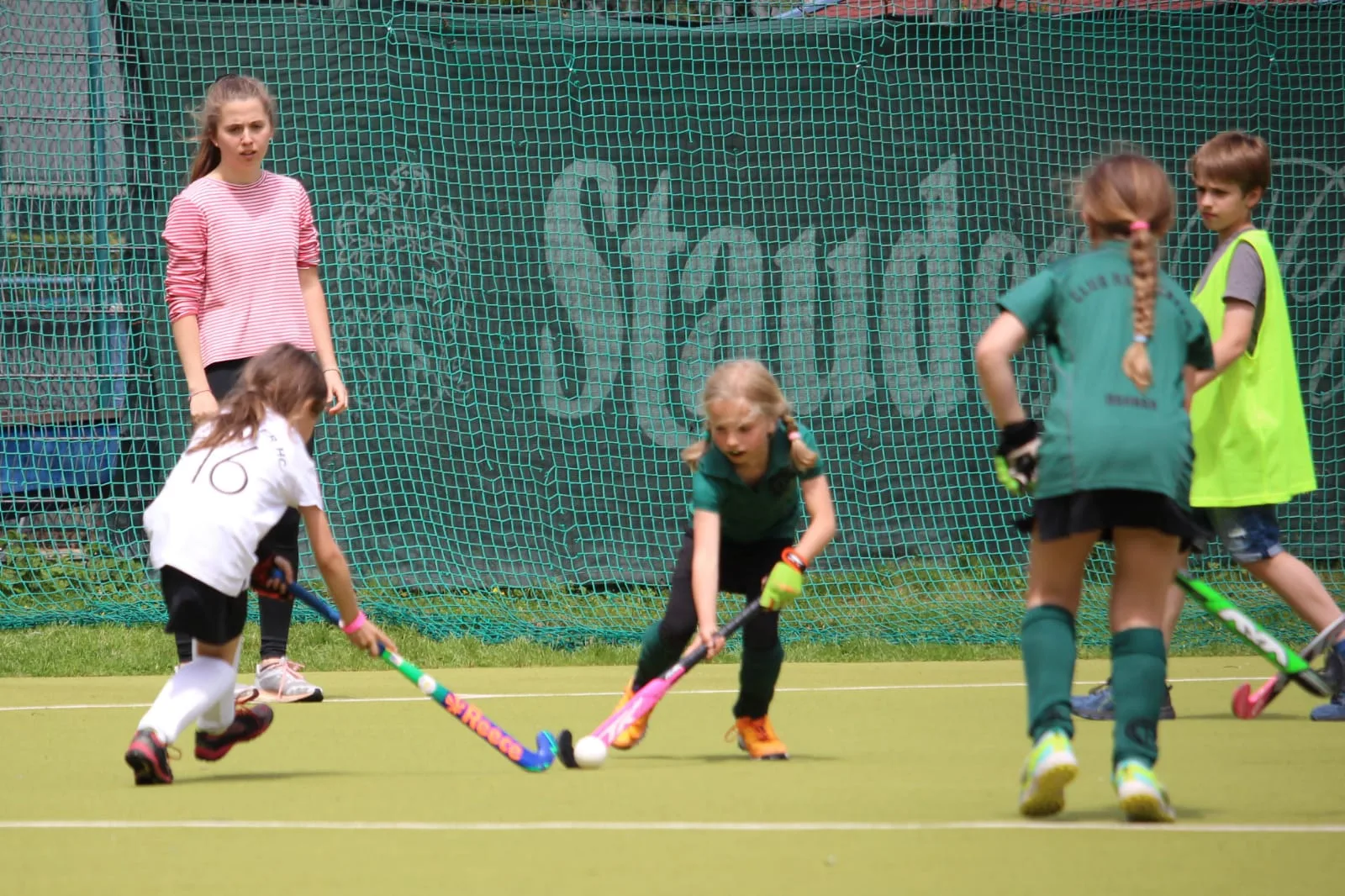Mädchen D: 5. Platz beim KHTC Pfingstturnier in Mülheim