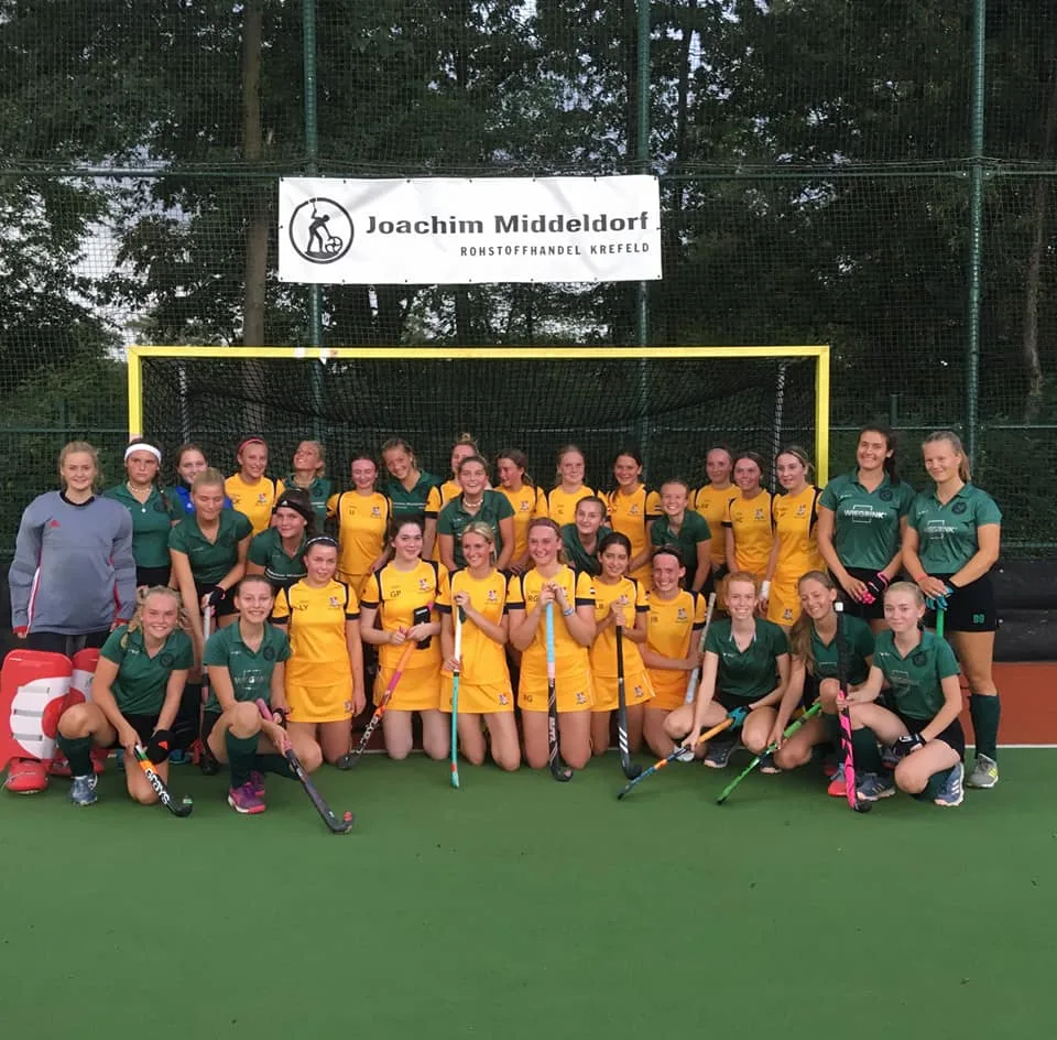 Blau-gelber Besuch aus England