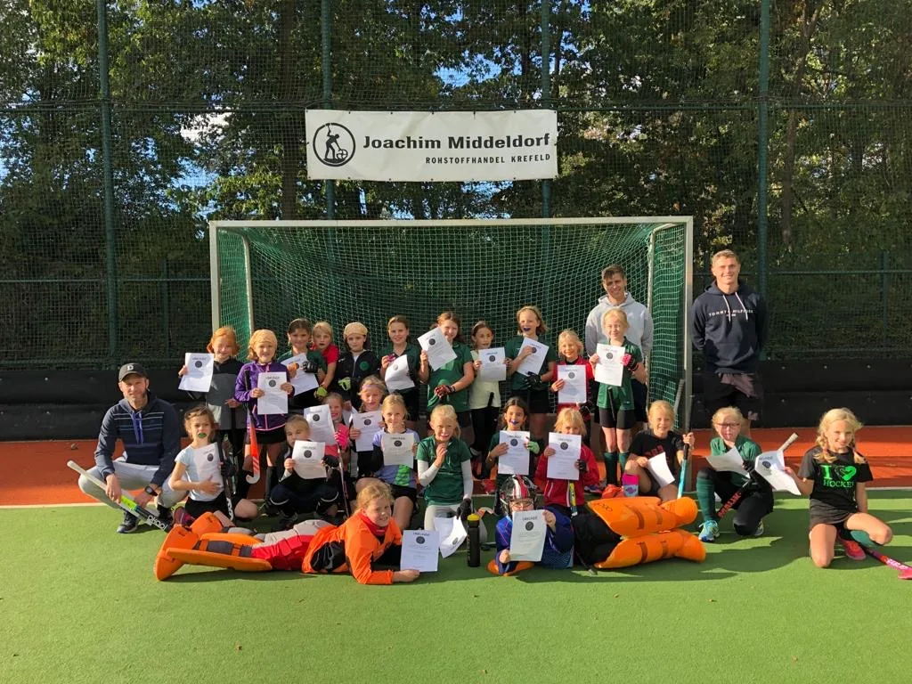 1. Herren-Training für die D- und C- Mädchen der Jhg. 2012 und 2011