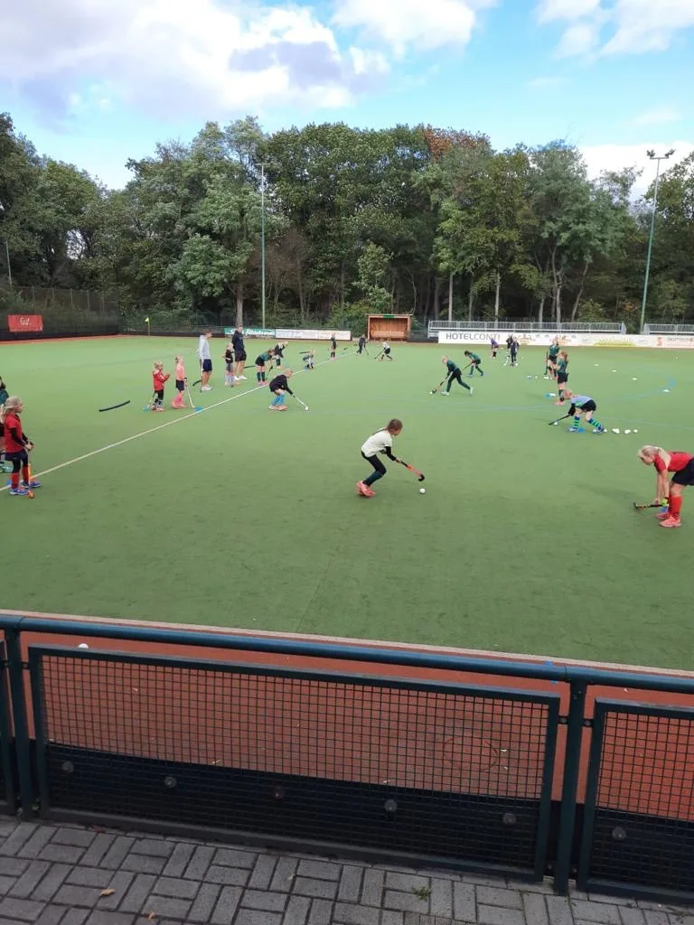 1. Herren-Training für die D- und C- Mädchen der Jhg. 2012 und 2011