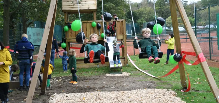 Unser neuer CR Spielplatz wurde offiziell eingeweiht