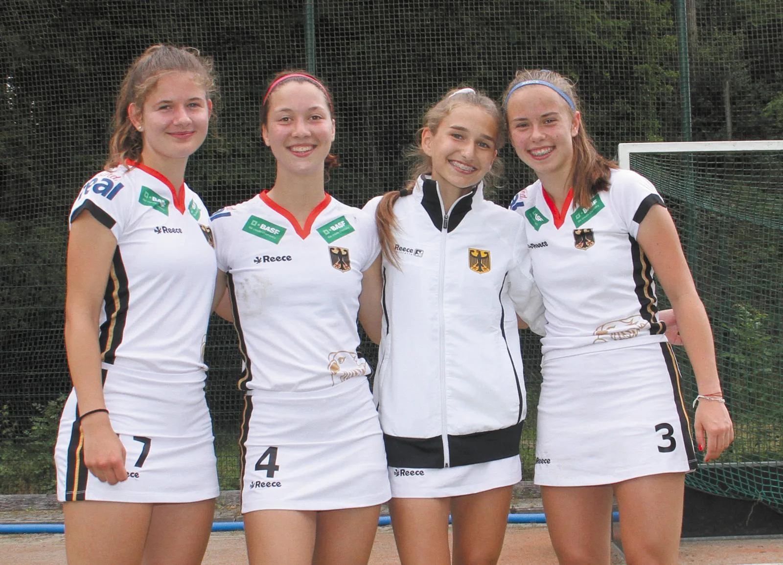 DHB U16 Turnier in Lüttich und U17 Turnier in Calais