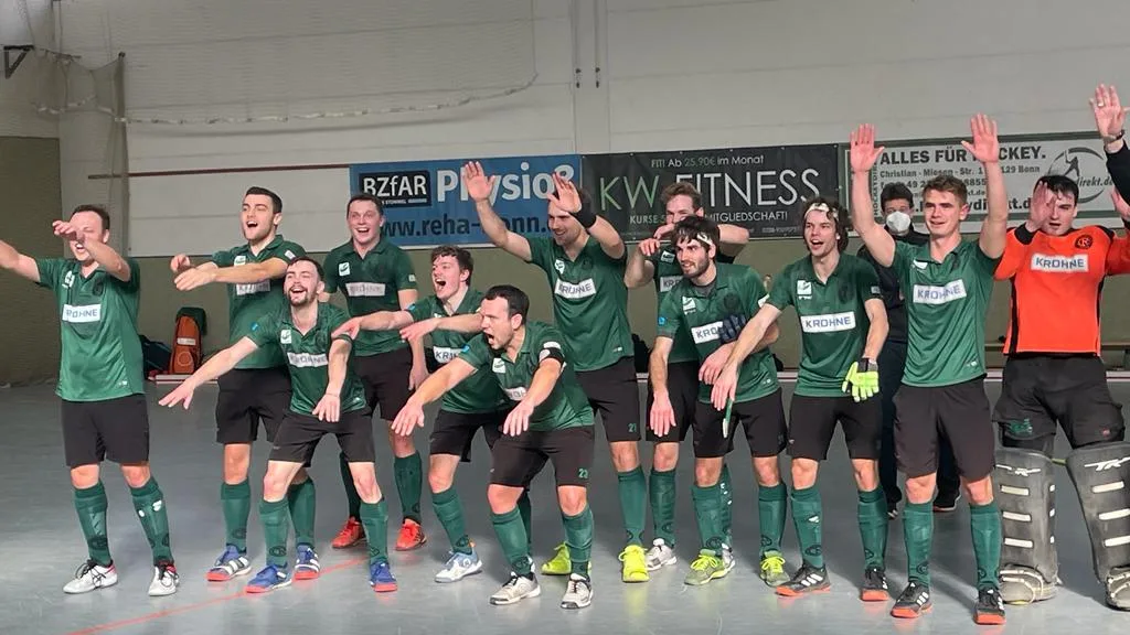 CR Herren schaffen den Aufstieg in die 2. Bundesliga Halle