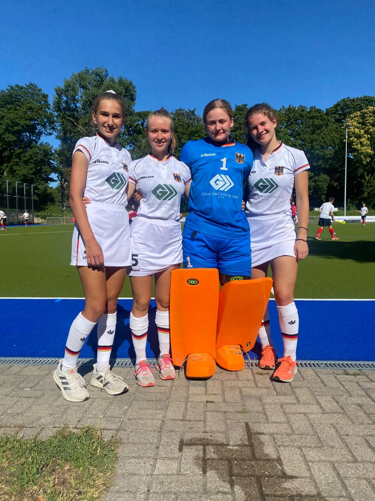 Drei Raffelbergerinnen nominiert für das Sommerturnier der U18 in Terrassa, Spanien.