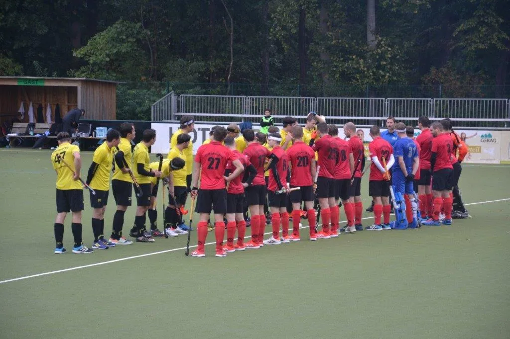 Erstes Heimspiel unserer 1. Hockeyherren