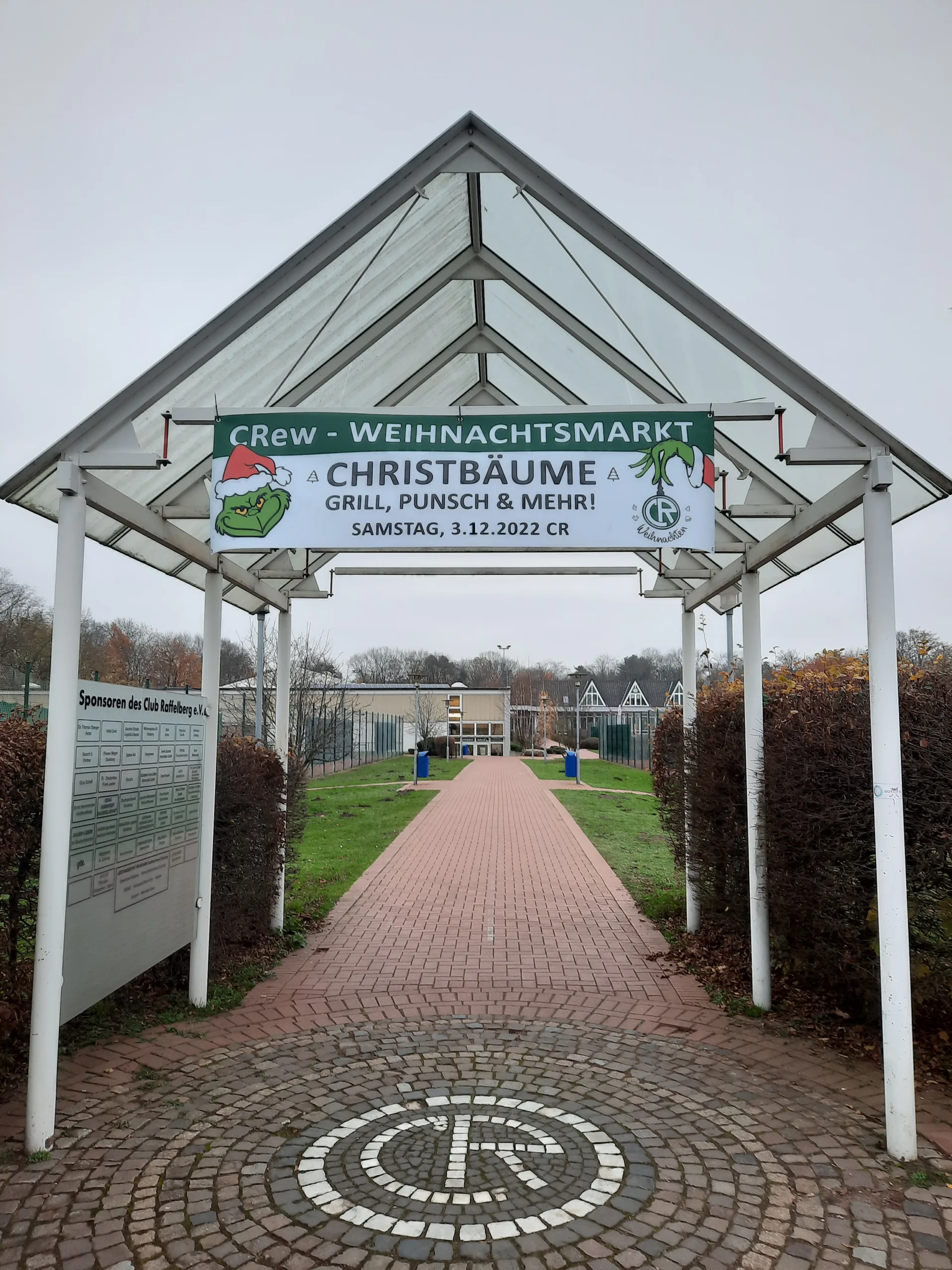 Über 400 Besucher beim ersten Weihnachtsmarkt im Club Raffelberg