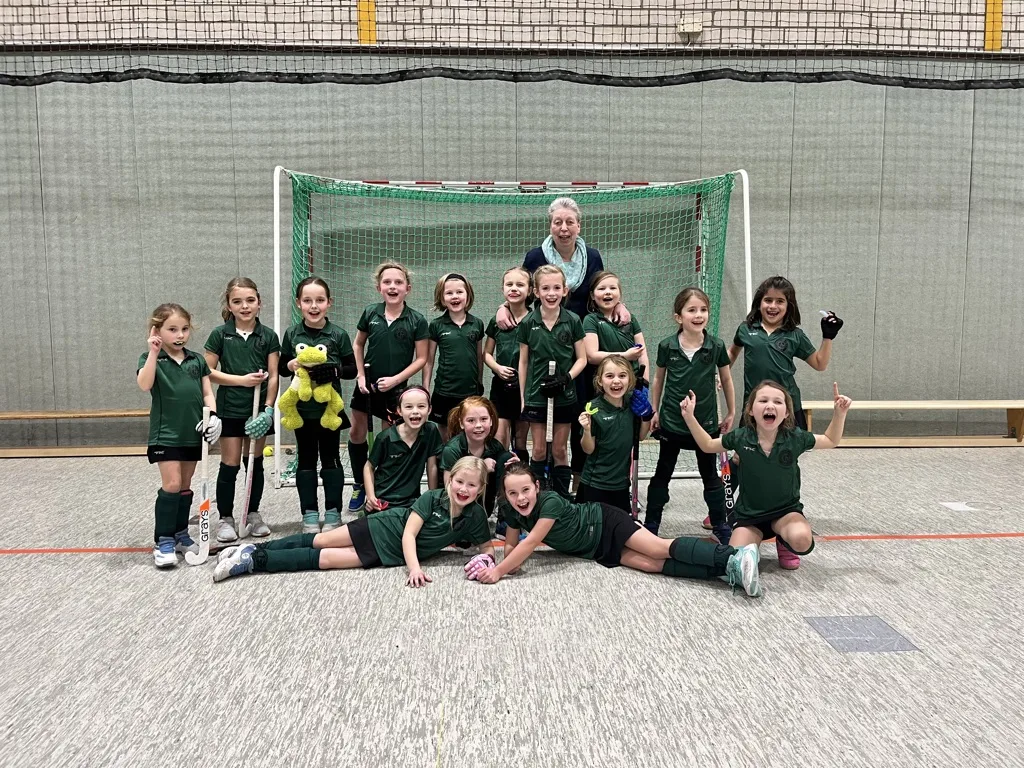 WU8 zu Gast beim Zebra Cup