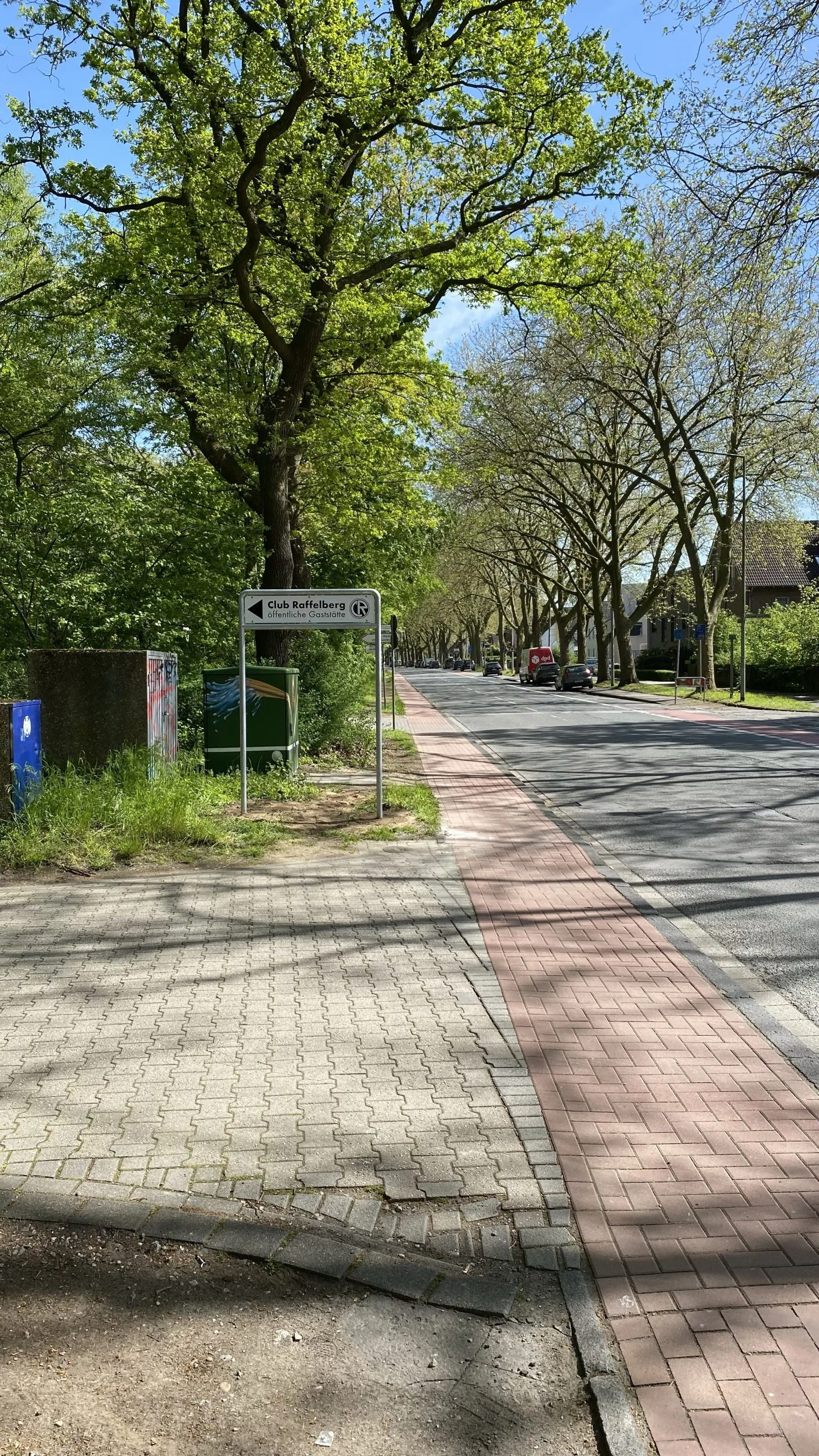 Neuer Wegweiser am Kalkweg