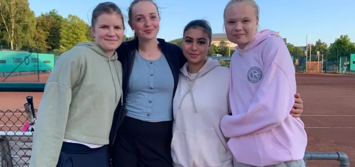 Tennis: Wenn der Teamgeist stimmt, kommt der Erfolg von ganz alleine!