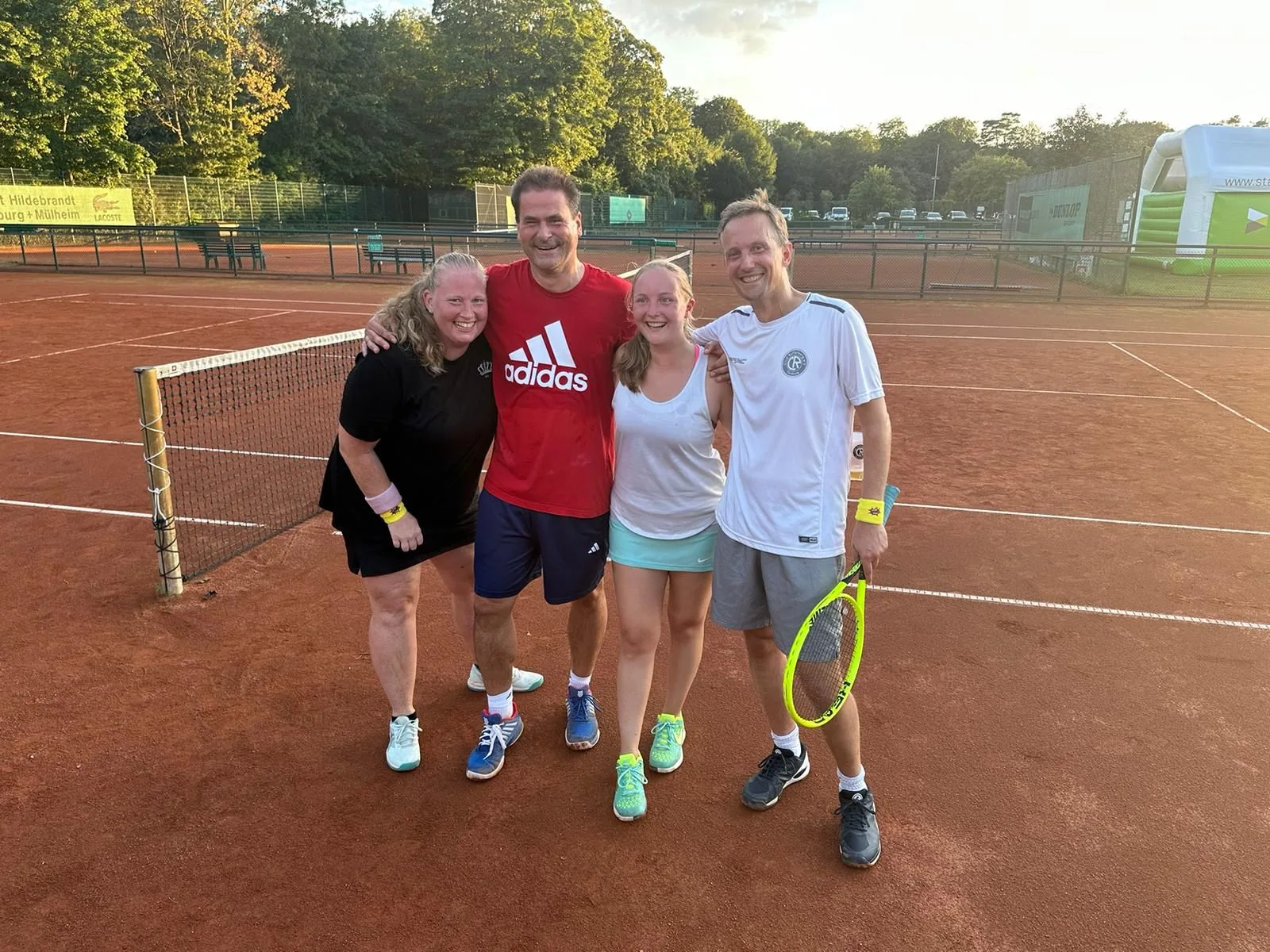 Erfolgreiches erstes „Nulllösung & Friends“ Tennisturnier