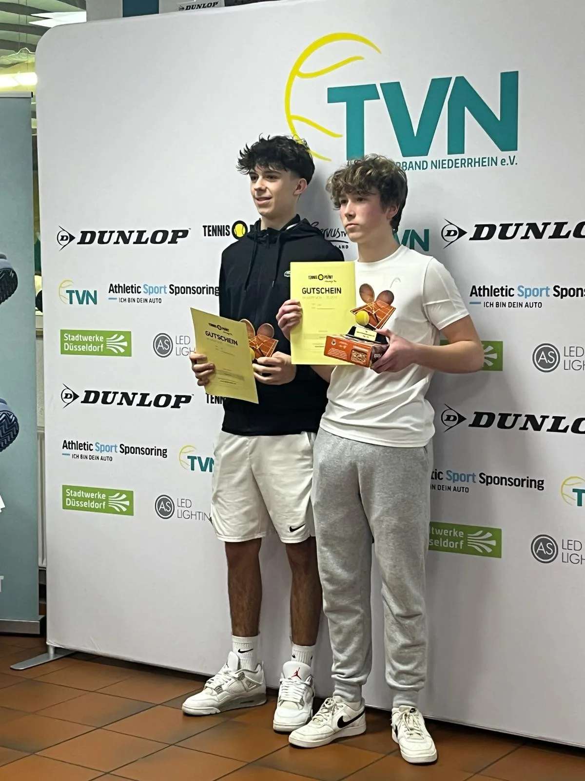 Tennis: Winter-Verbandsmeisterschaften – Jordan ist neuer U16 Verbandsmeister in der Halle!