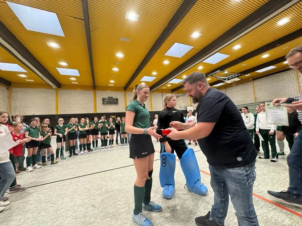 Die WU12/3 gewinnt die WHV Endrunde!