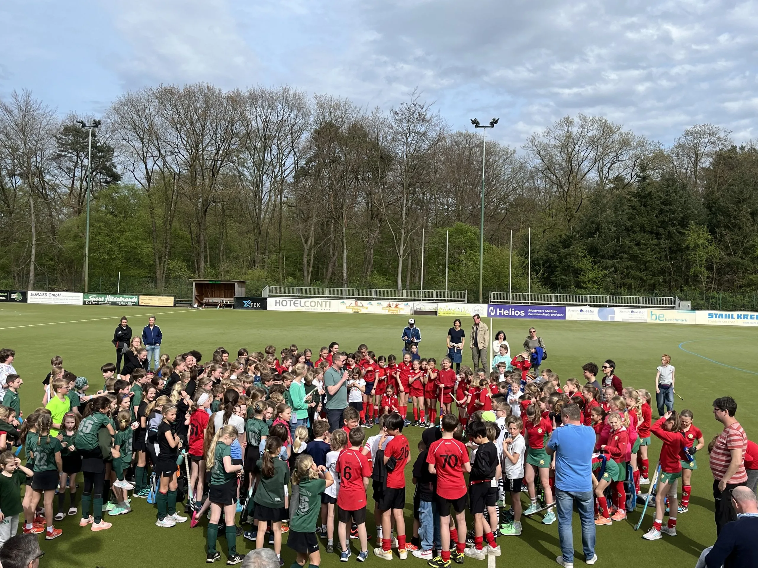 CR Jugend-Schiedsrichter beim U10/ U12 Osterturnier im CR