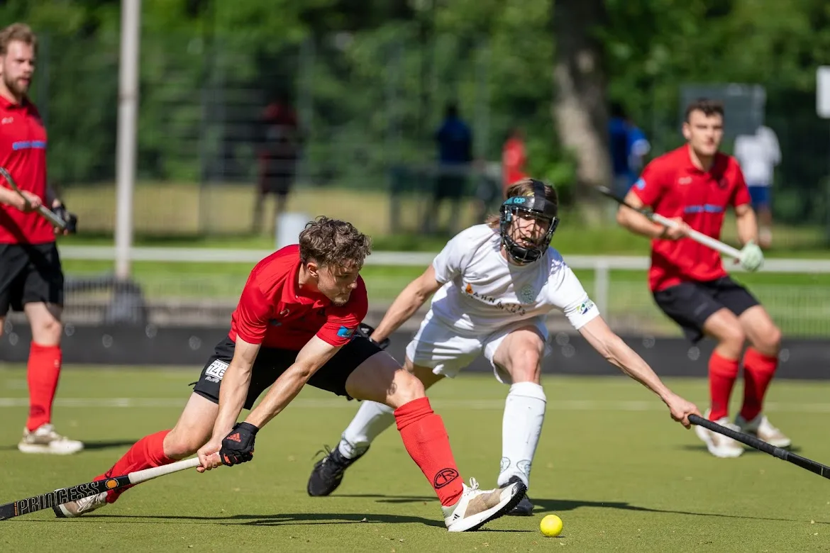 1.Herren gewinnen auch in Essen