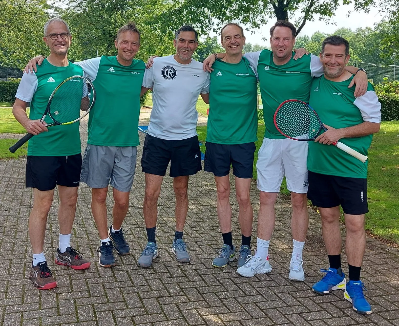 Tennis: Saisonfinale bei den Erwachsenen zum Zweiten!