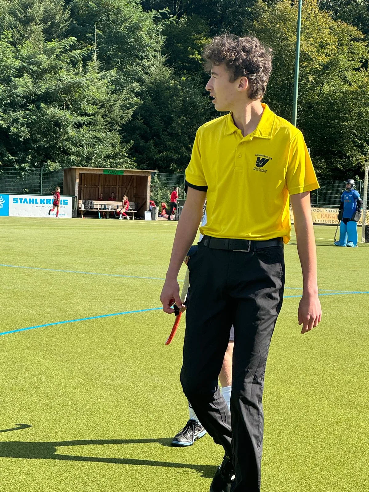 Auch unser Schiedsrichter Jan Jazdzyk ist bei der Westdeutschen Endrunde der wU12 vertreten