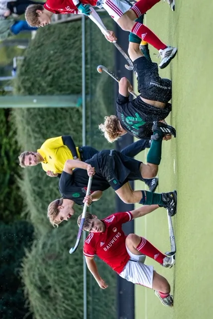 1. Herren überwintern auf Platz 1 der Regionalliga West