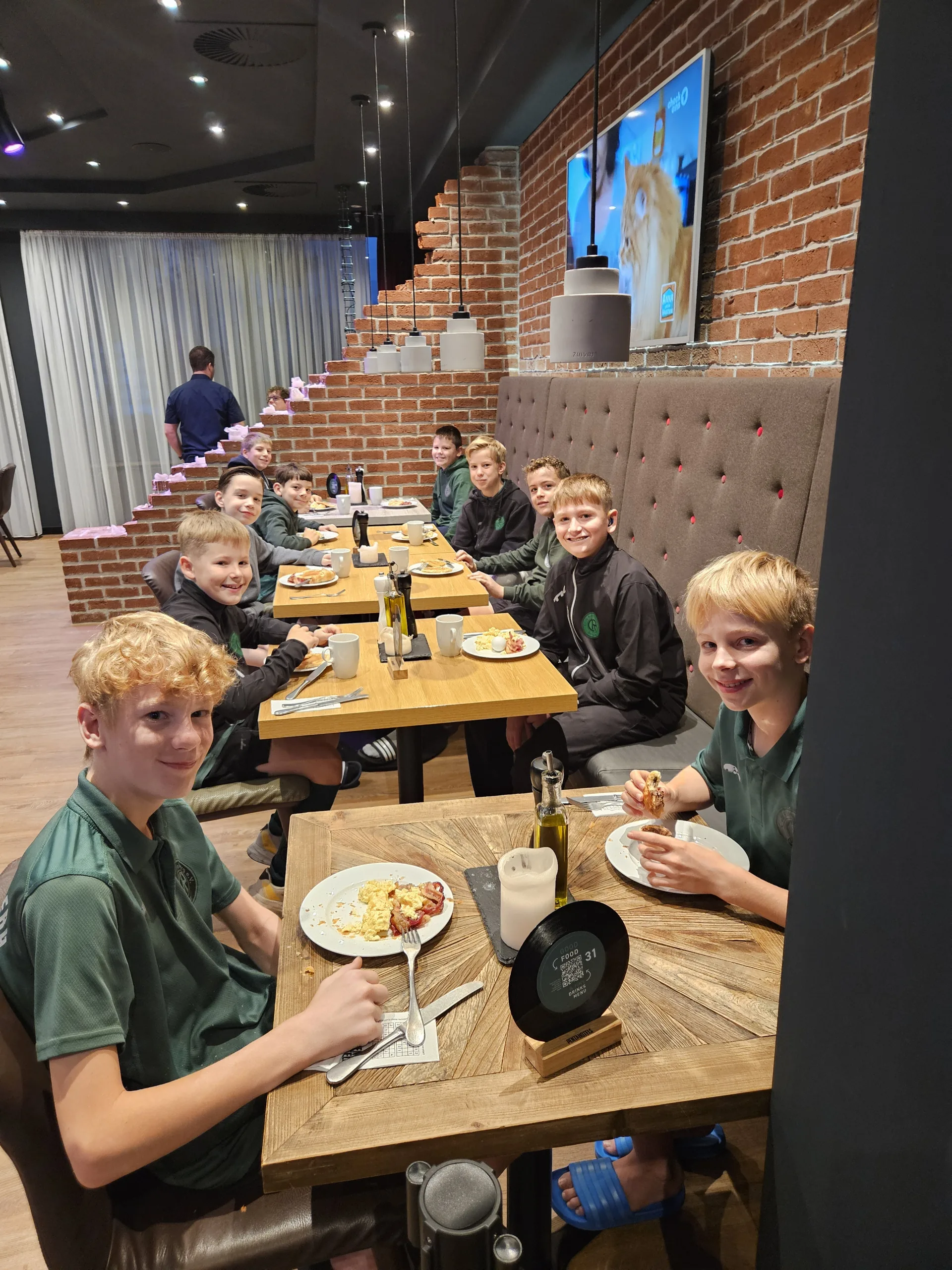 MU12 zu Gast beim Club zur Vahr