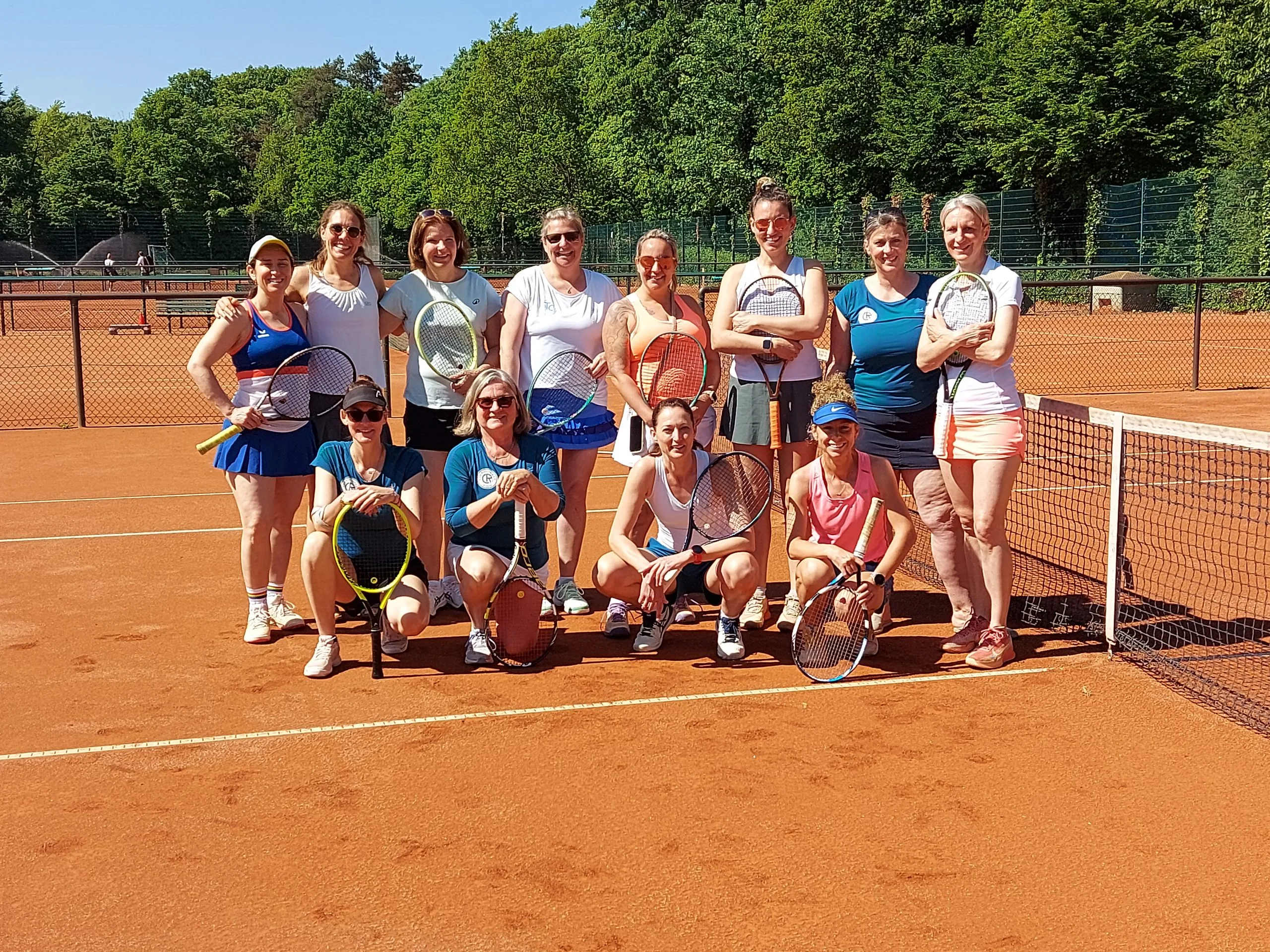 Testspiel Tennis Damen D40 am 1. Mai