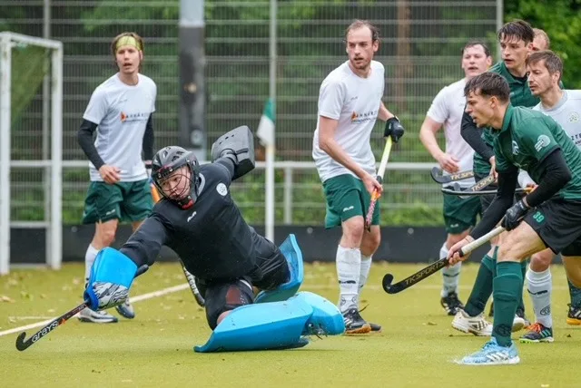 Geschafft, unsere ersten Hockey – Herren sind wieder Zweitligist