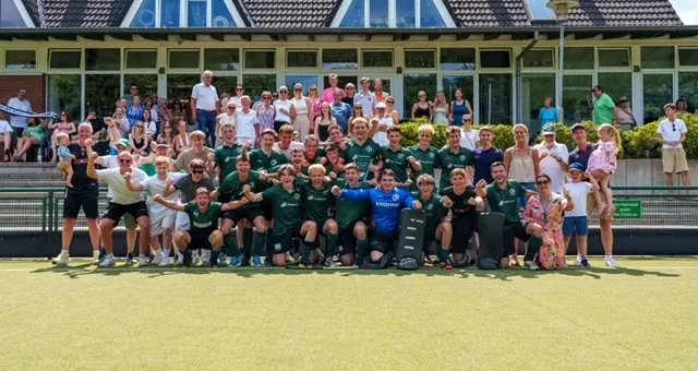 1. Herren: Raffelberg krönt die perfekte Saison!