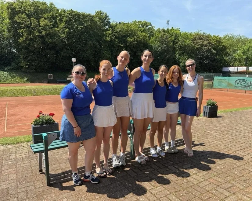 1. Tennis Damen gewinnen Hitzeschlacht gegen Eintracht!