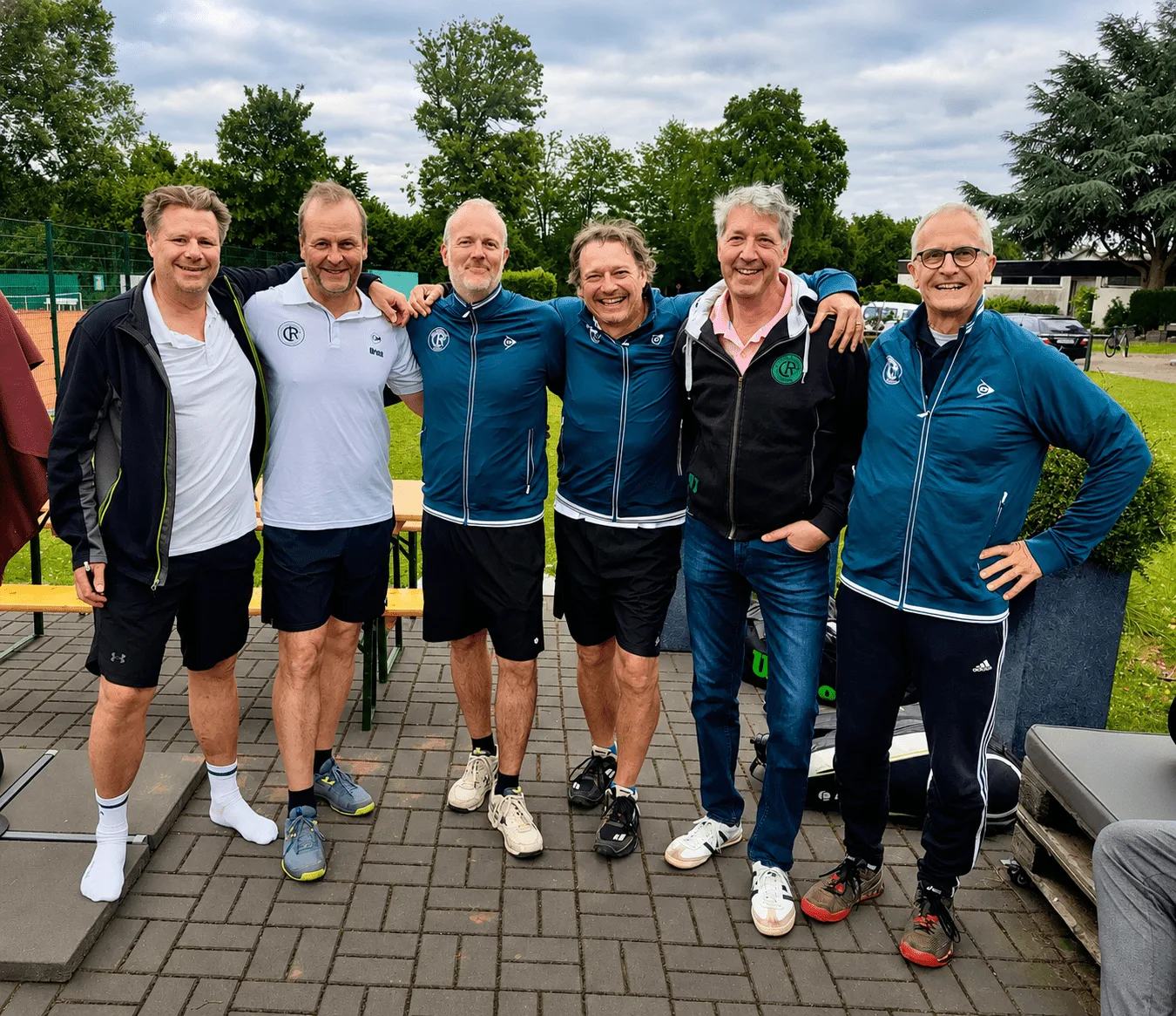 Tennis Herren: H30 mit Rückschlag – H50.2 feiern Auswärtssieg