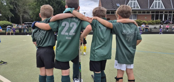Kleine Hockey-Schlägertypen ganz groß
