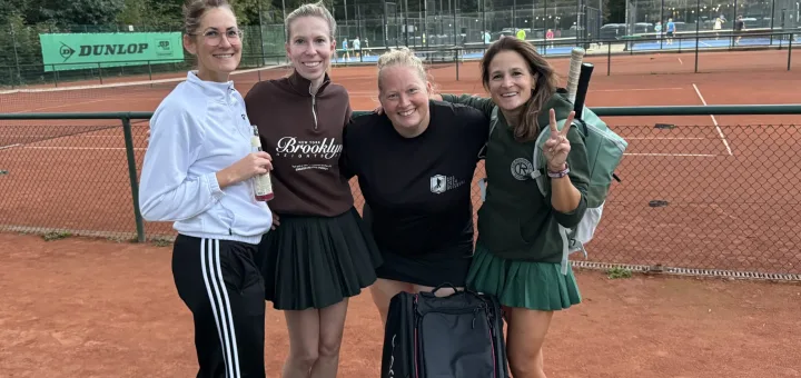 Tennis Damen 30 stehen im Pokalfinale