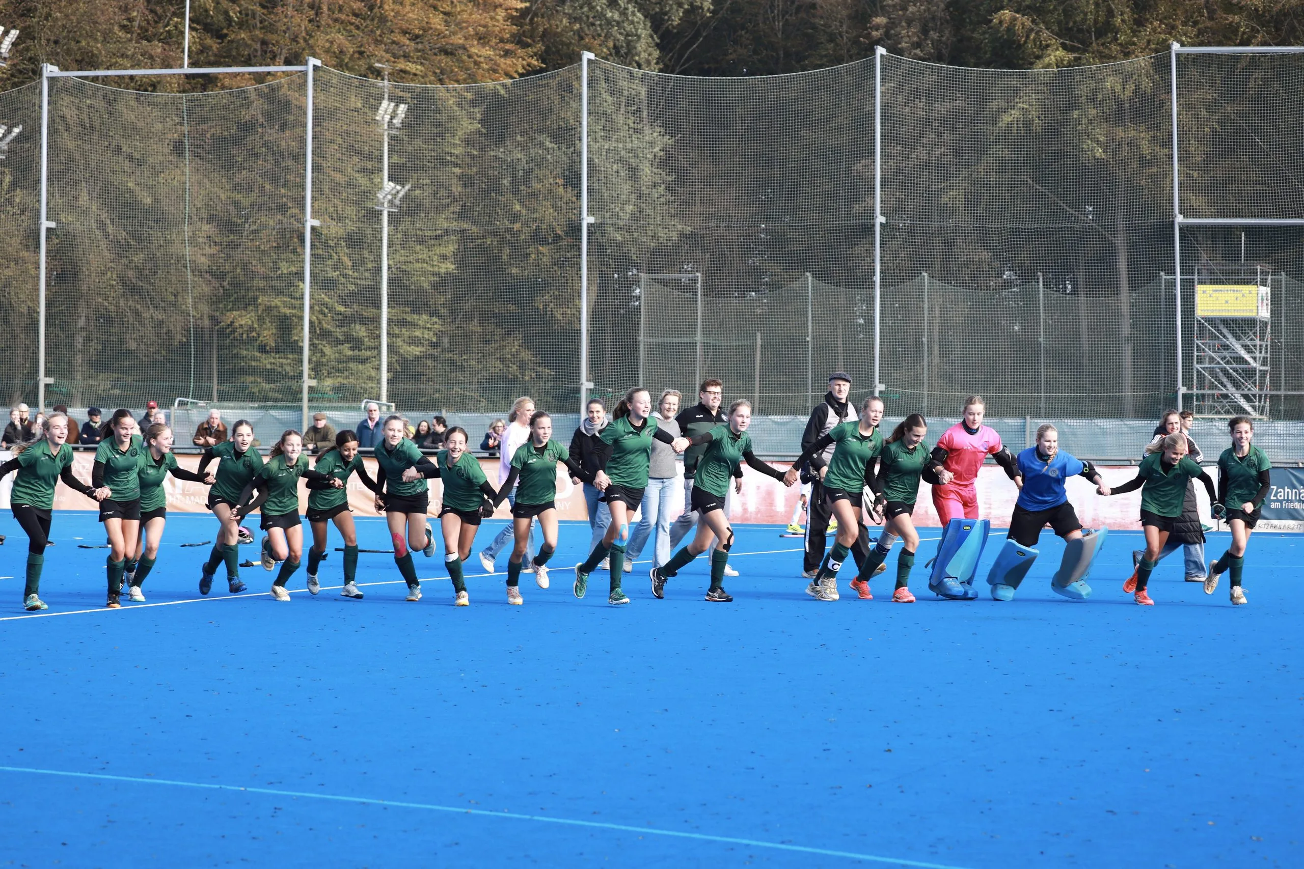 Hockey Youth Finals: WU14 holt den blauen Wimpel!
